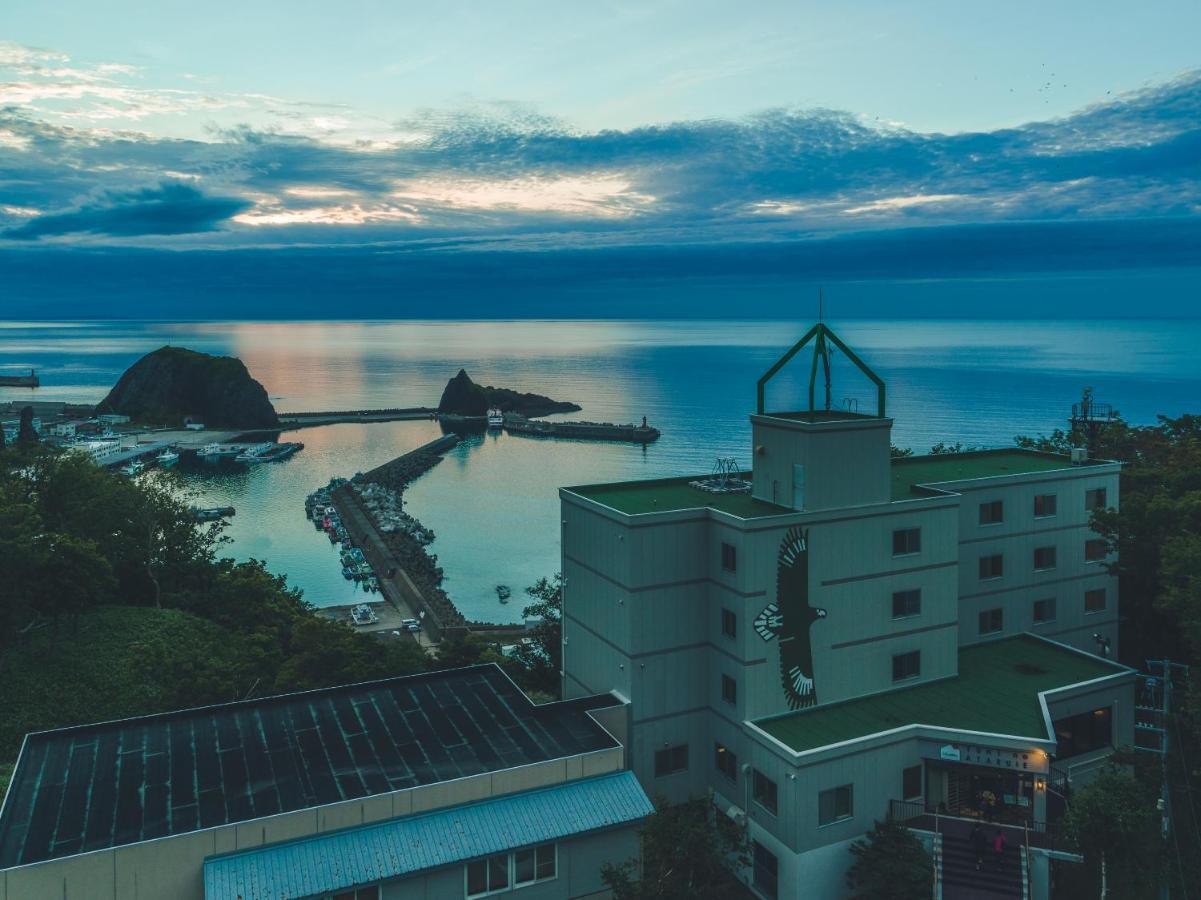 Shiretoko Yuhi No Ataruie Onsen Hostel Shari Esterno foto