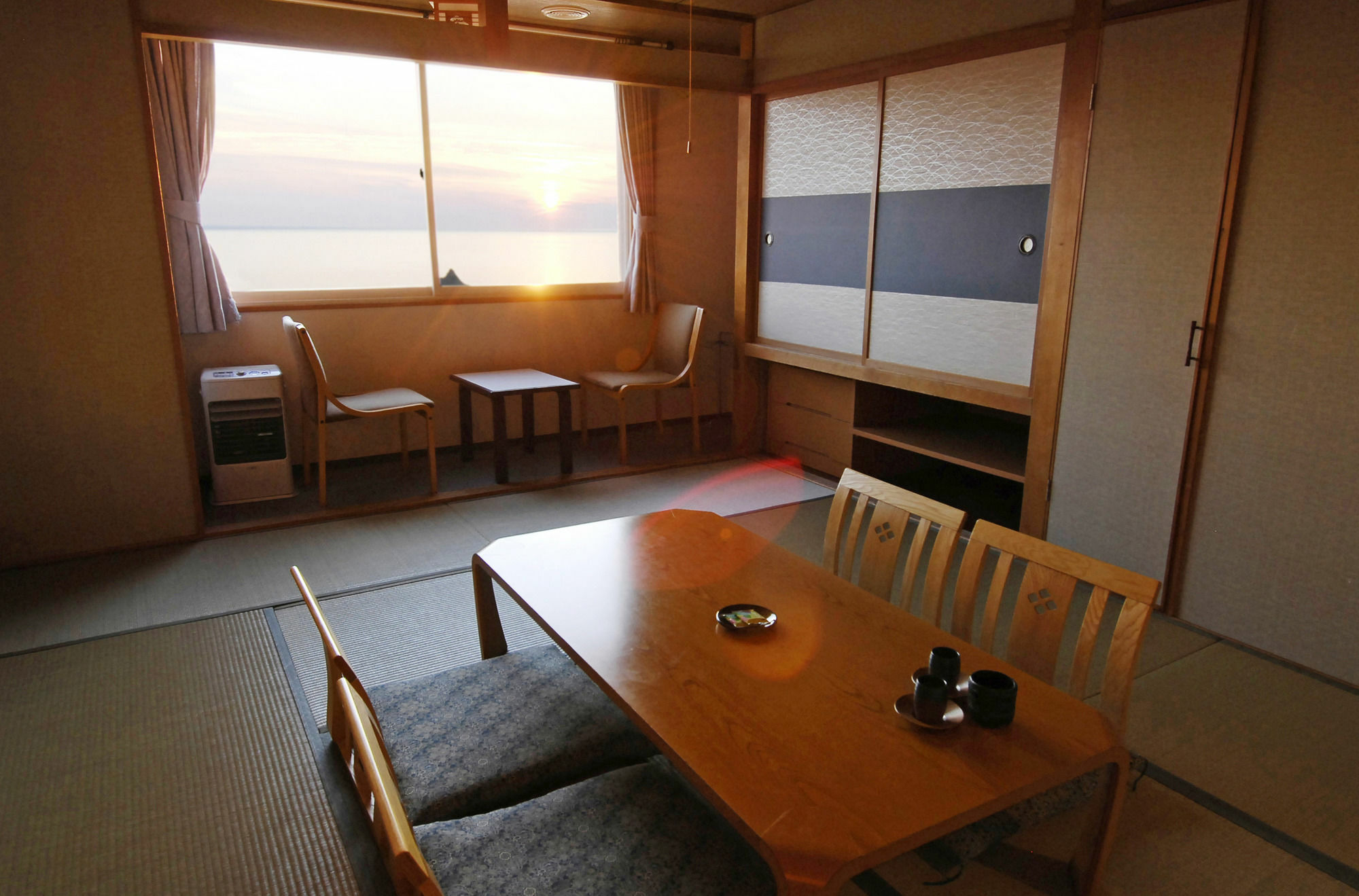 Shiretoko Yuhi No Ataruie Onsen Hostel Shari Esterno foto